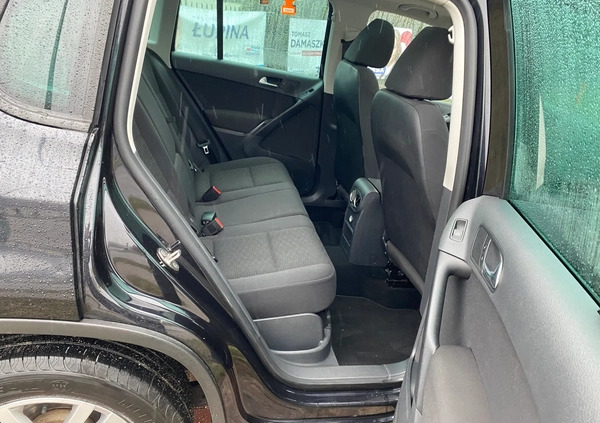 Volkswagen Tiguan cena 41700 przebieg: 260000, rok produkcji 2012 z Wejherowo małe 326